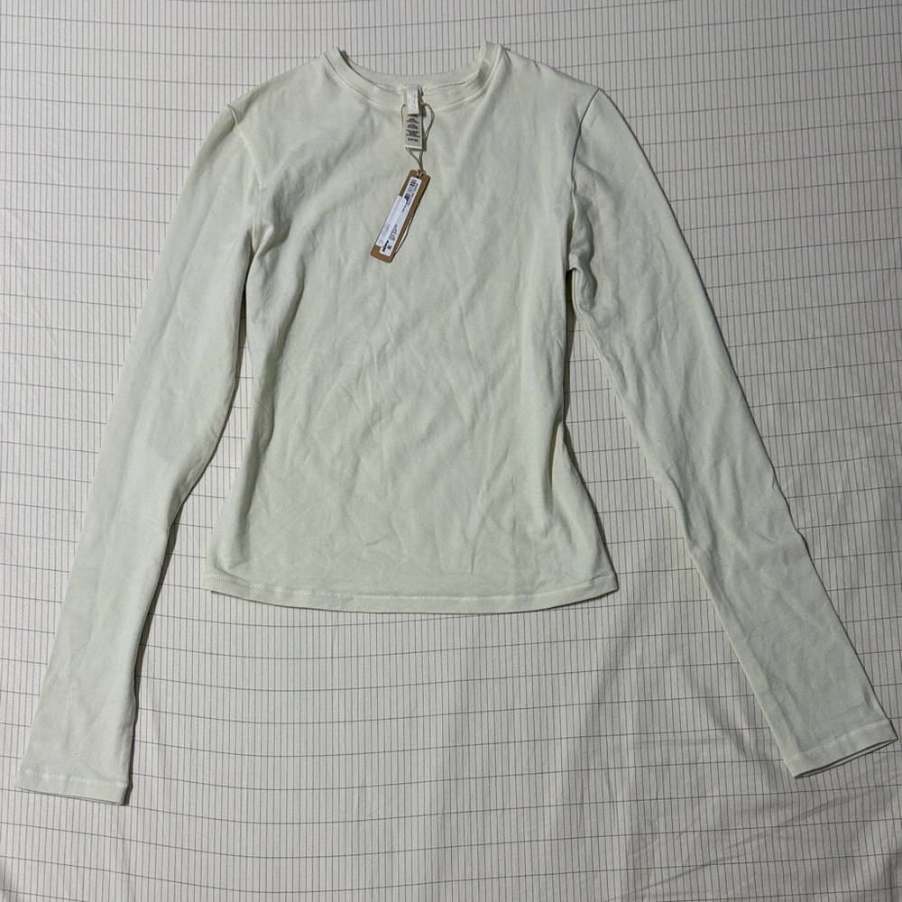SKIMS Long Sleeve Top